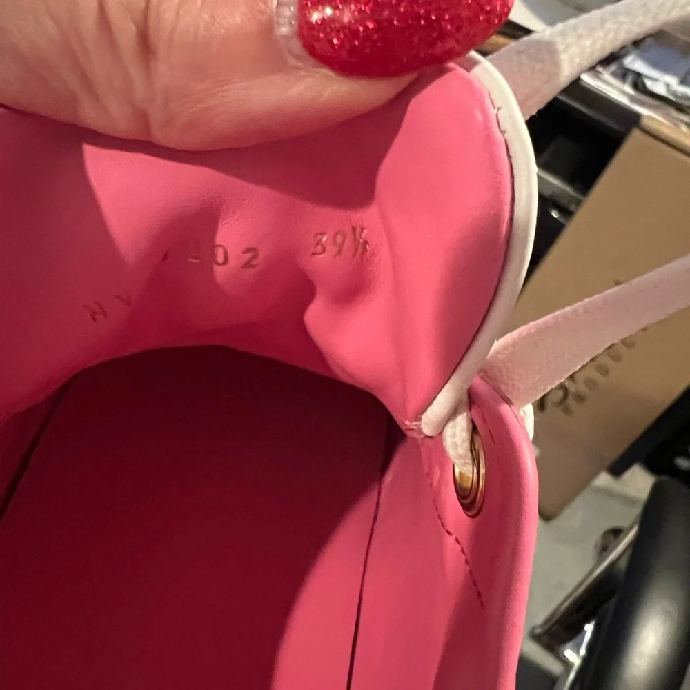 Louis Vuitton Leather Time Out Sneakers